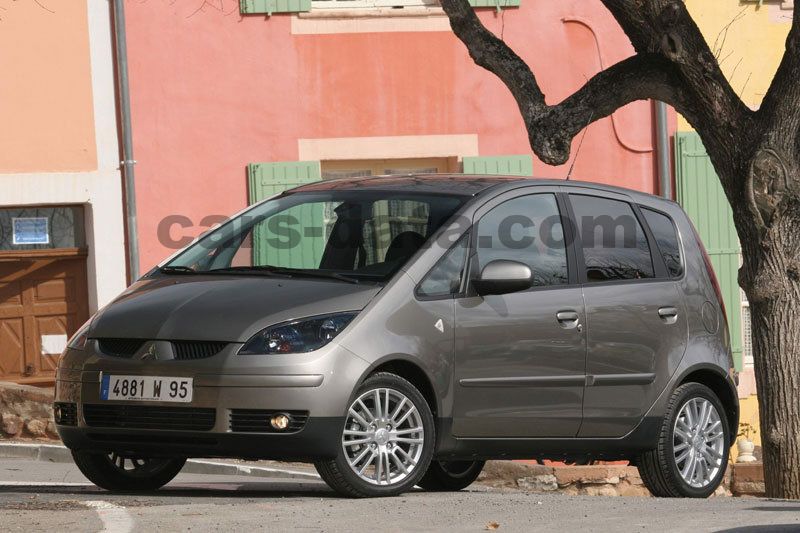 Mitsubishi Colt CZ5