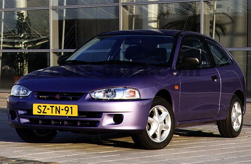 Mitsubishi colt 1996
