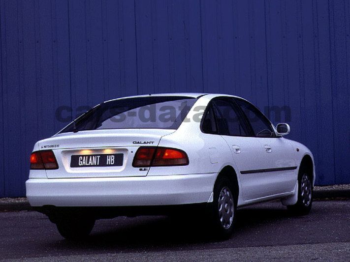 Mitsubishi Galant