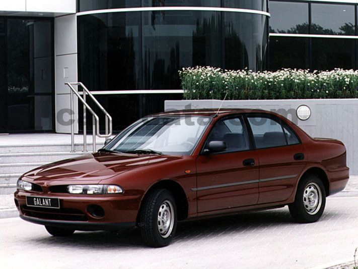 Mitsubishi Galant