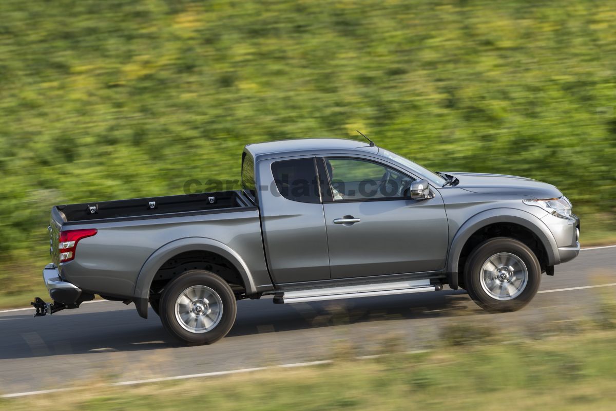 Mitsubishi L200 Club Cab