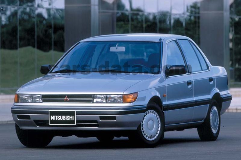Mitsubishi Lancer 1 3 EL manual 4 door specs cars data com Mitsubishi Lancer 1 3 EL manual 4 door specs cars data com