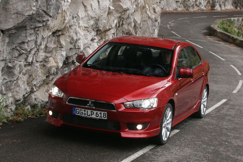 Mitsubishi Lancer