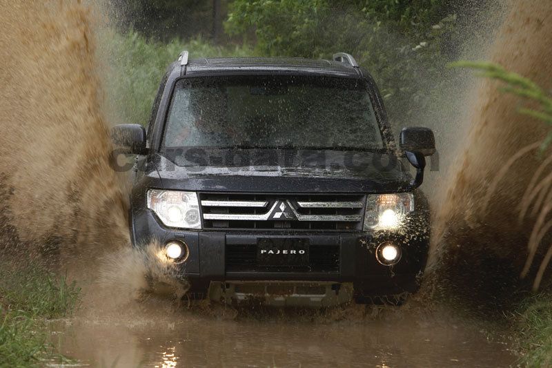 Mitsubishi Pajero LWB