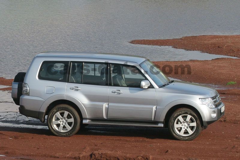 Mitsubishi Pajero LWB