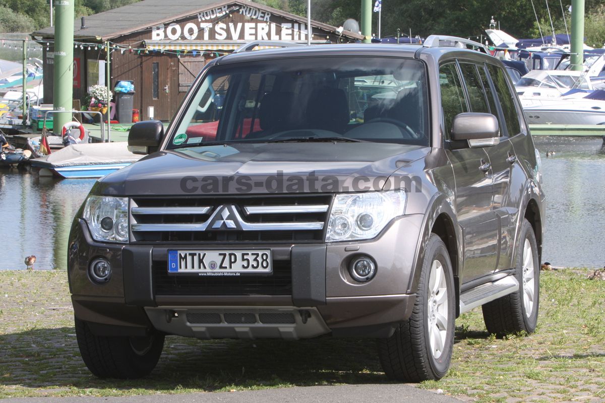 Mitsubishi Pajero LWB