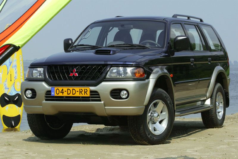 Mitsubishi Pajero Sport 2.5 Td Intense 2002 Manual 5 Doors Specs