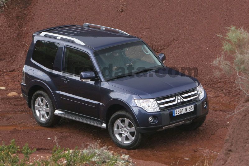 Mitsubishi Pajero SWB