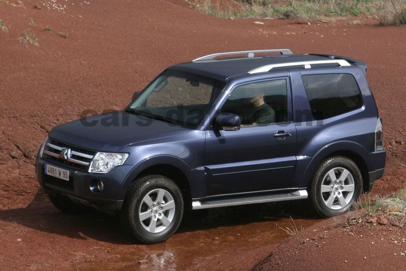 Mitsubishi Pajero SWB