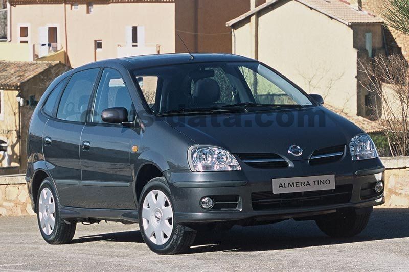 Nissan Almera Tino