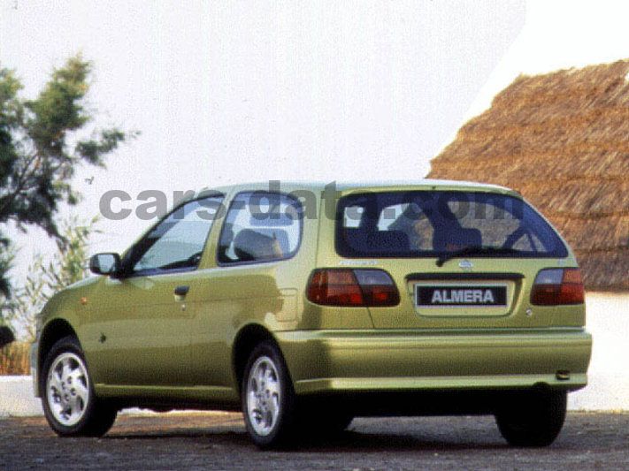 Nissan Almera