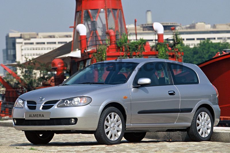 Nissan Almera