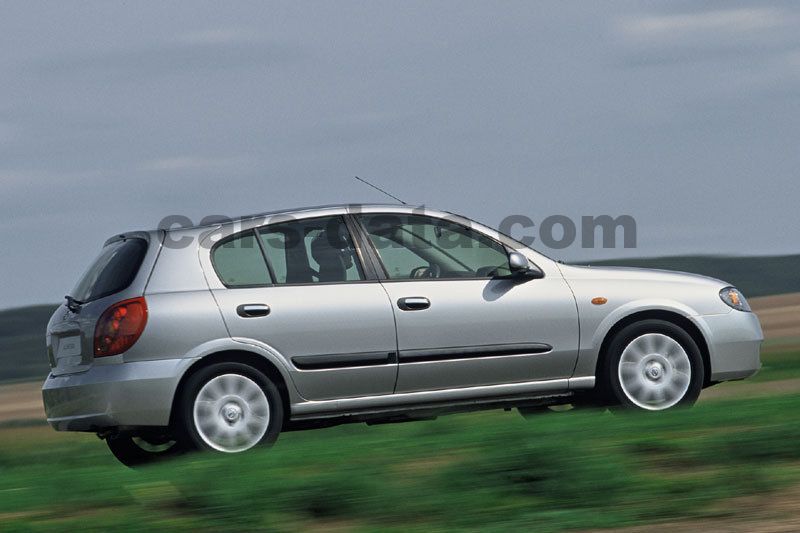 Nissan Almera