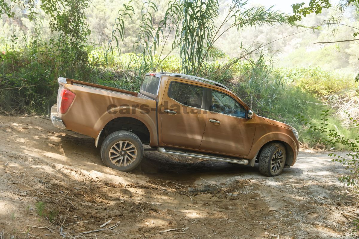 Nissan NP300 Navara Double Cab