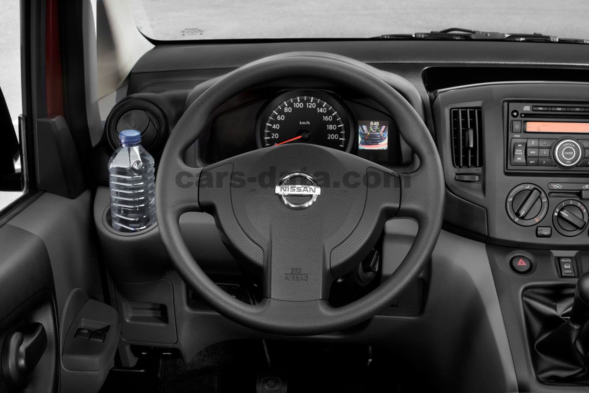 Nissan NV200
