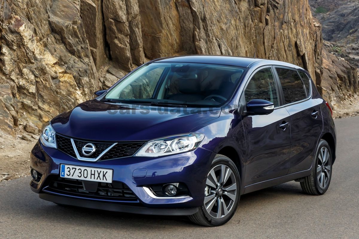 Nissan Pulsar DCi 110 Tekna manual 5 door specs cars 