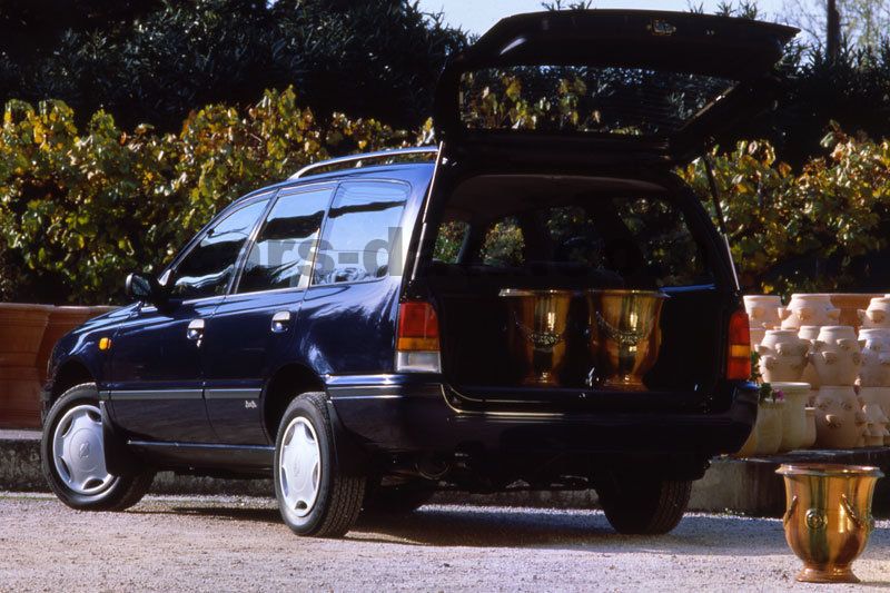 Nissan Sunny Wagon