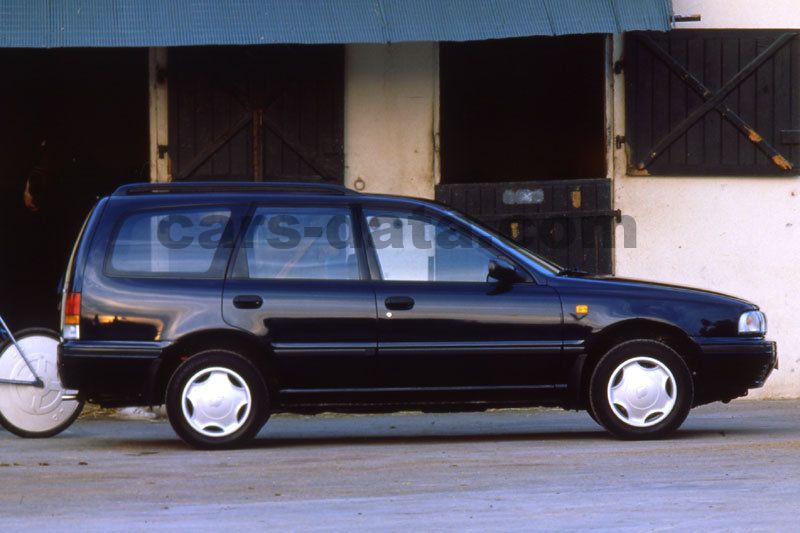 Nissan Sunny Wagon