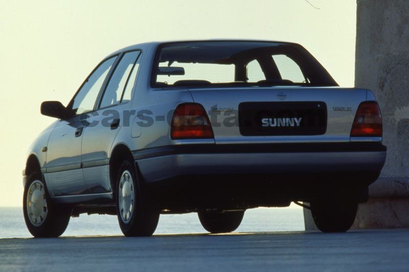 Nissan Sunny