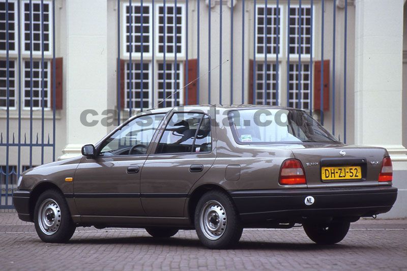 Nissan Sunny