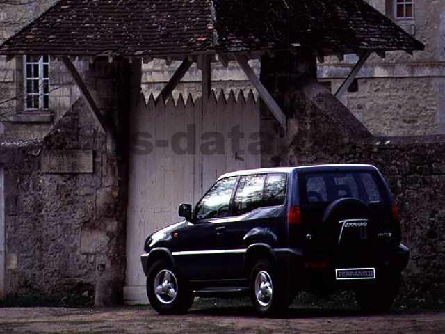 Nissan Terrano II