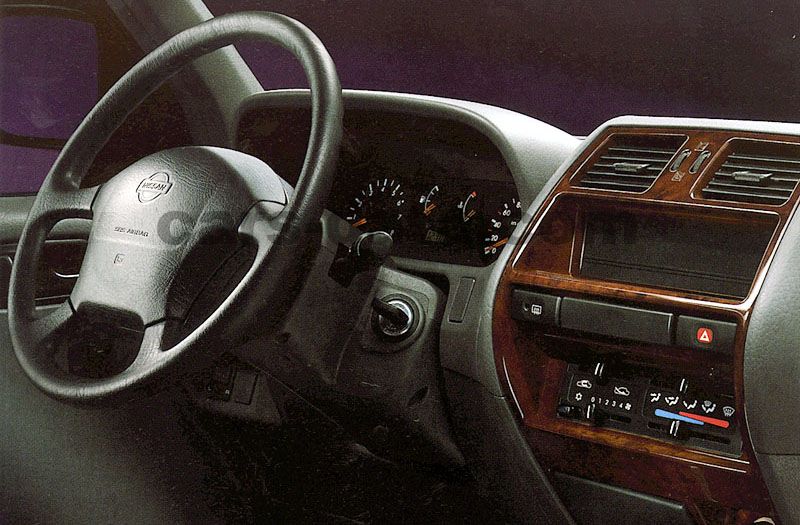 Nissan Terrano II