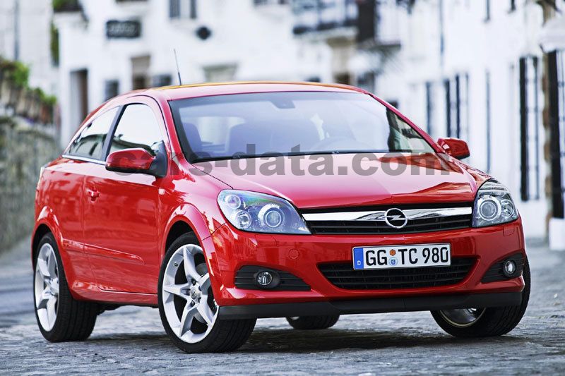 Opel Astra GTC