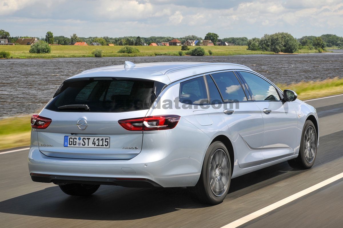 Opel Insignia Country Tourer