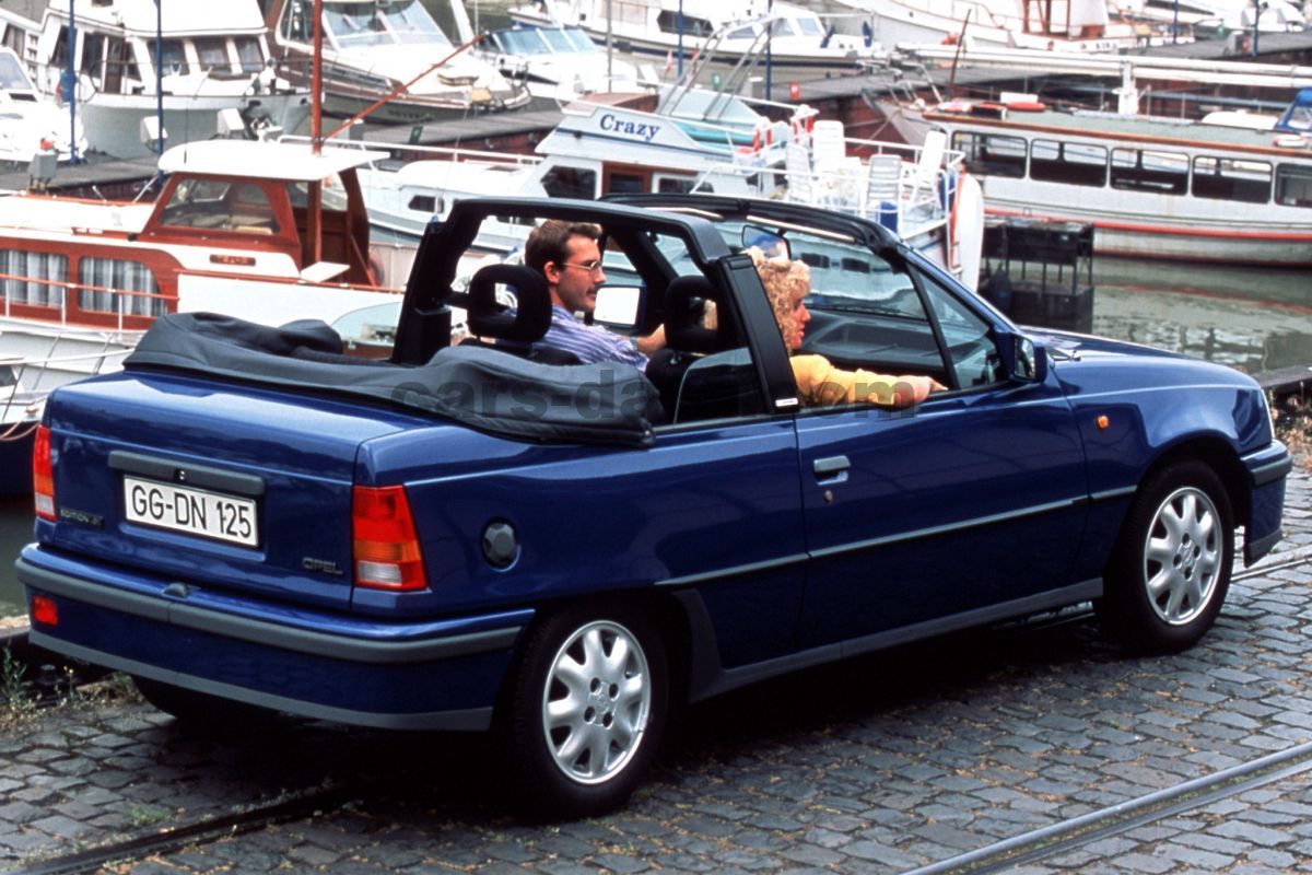 Opel Kadett Cabrio