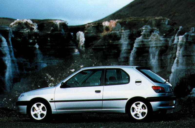 Peugeot 306