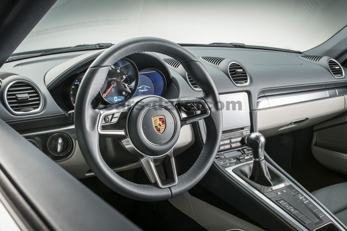 Porsche 718 Cayman