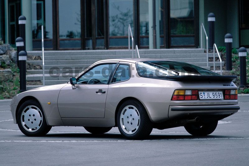 Porsche 924