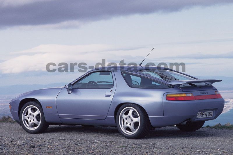 Porsche 928