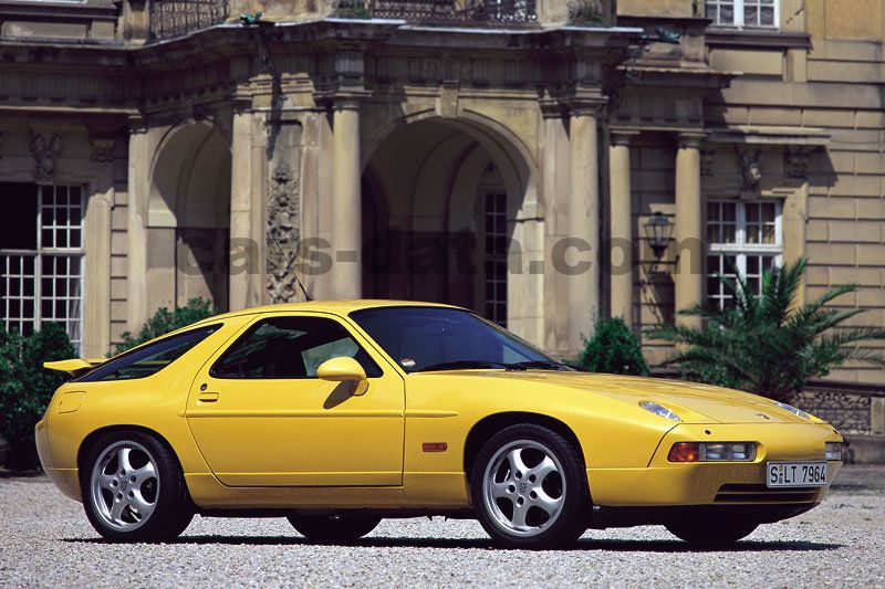 Porsche 928