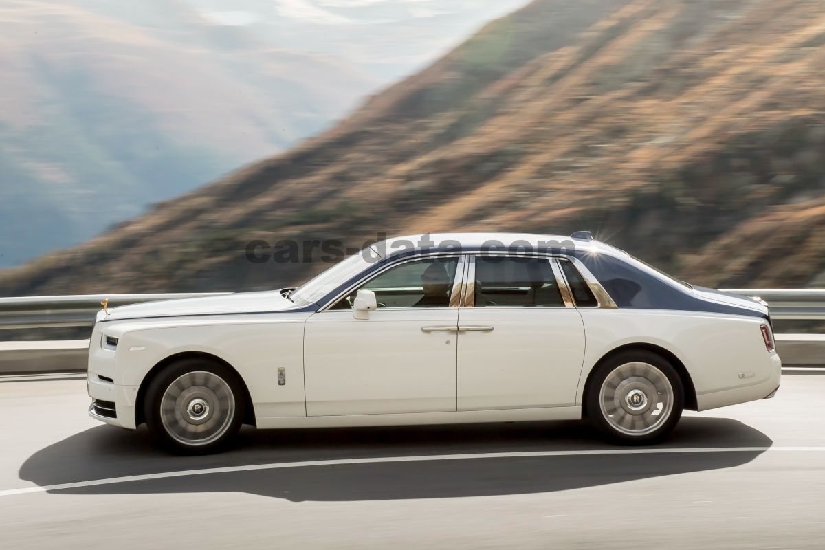 Rolls-Royce Phantom