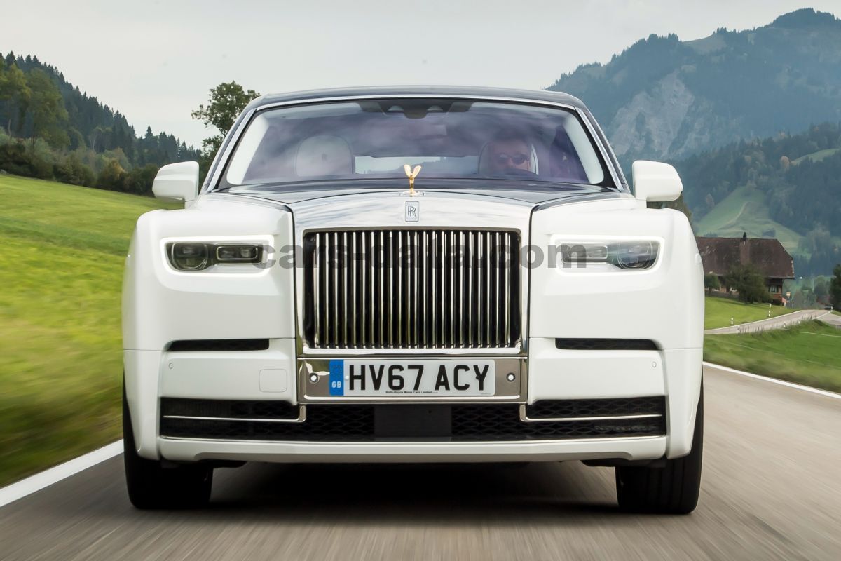 Rolls-Royce Phantom