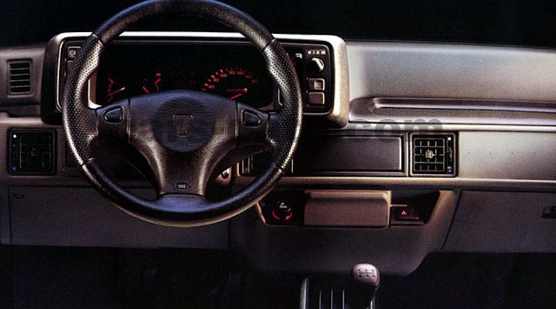 Rover 100-series