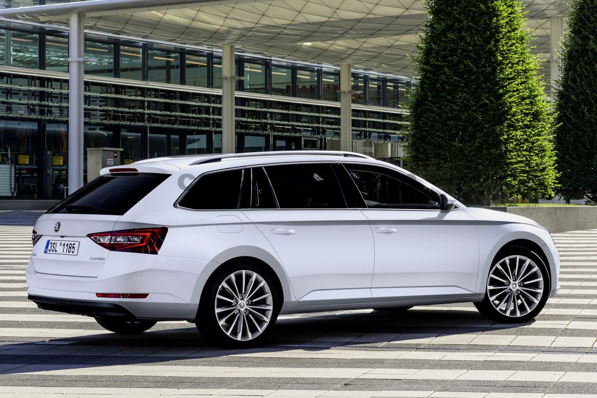 Skoda Superb Combi