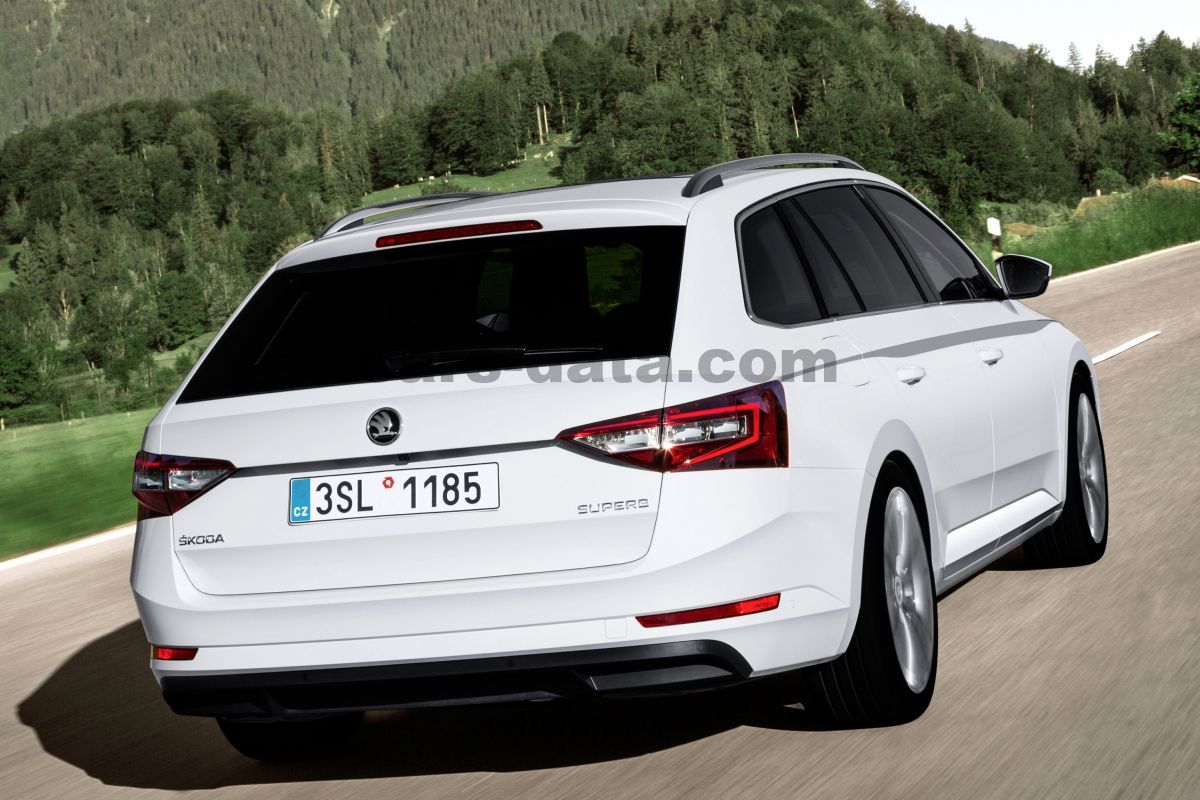 Skoda Superb Combi