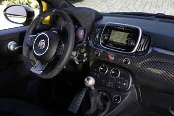 Abarth 595 2016