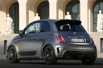 Abarth 695 Biposto