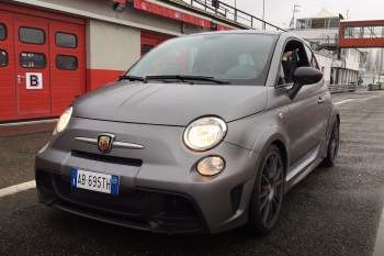 Abarth 695 Biposto