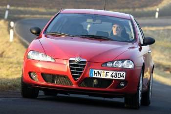 Alfa Romeo 147 1.6 T.Spark 16V Distinctive