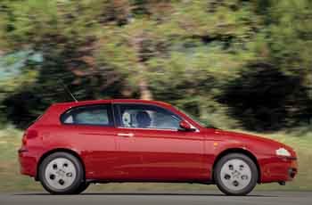 Alfa Romeo 147 2000