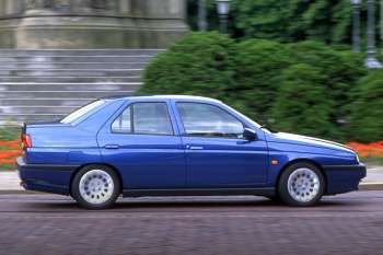 Alfa Romeo 155