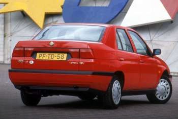 Alfa Romeo 155 1995