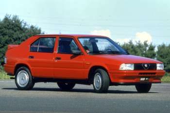 Alfa Romeo 33 1986