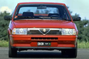 Alfa Romeo 33 1986