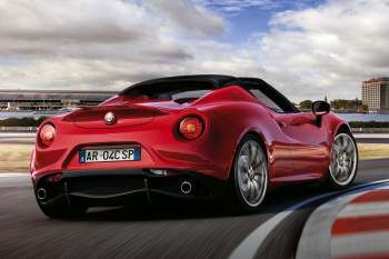 Alfa Romeo 4C 2015