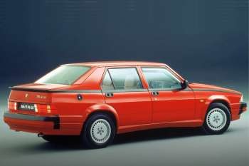 Alfa Romeo 75 2.5 V6